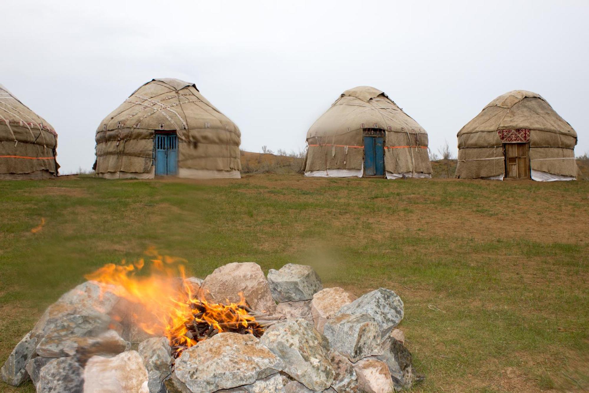Authentic Uzbek Yurt Camp Eco-Friendly Hotel Nurota ภายนอก รูปภาพ
