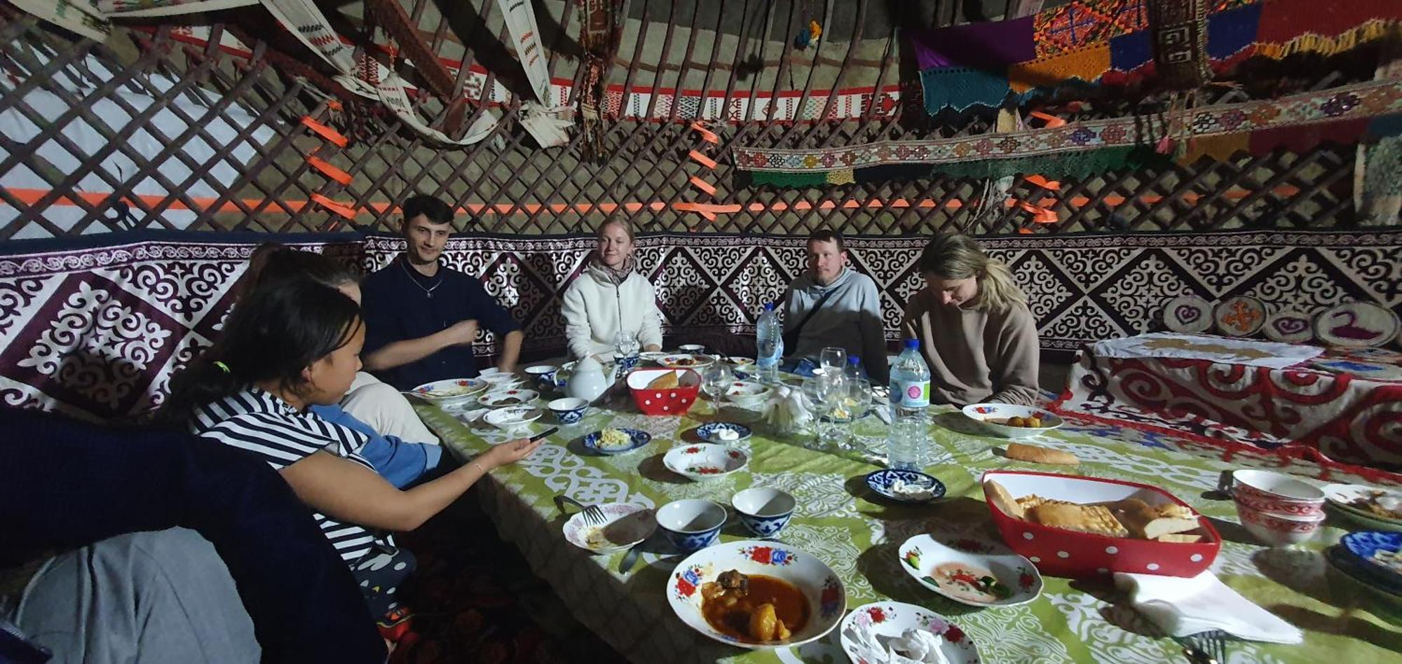 Authentic Uzbek Yurt Camp Eco-Friendly Hotel Nurota ภายนอก รูปภาพ