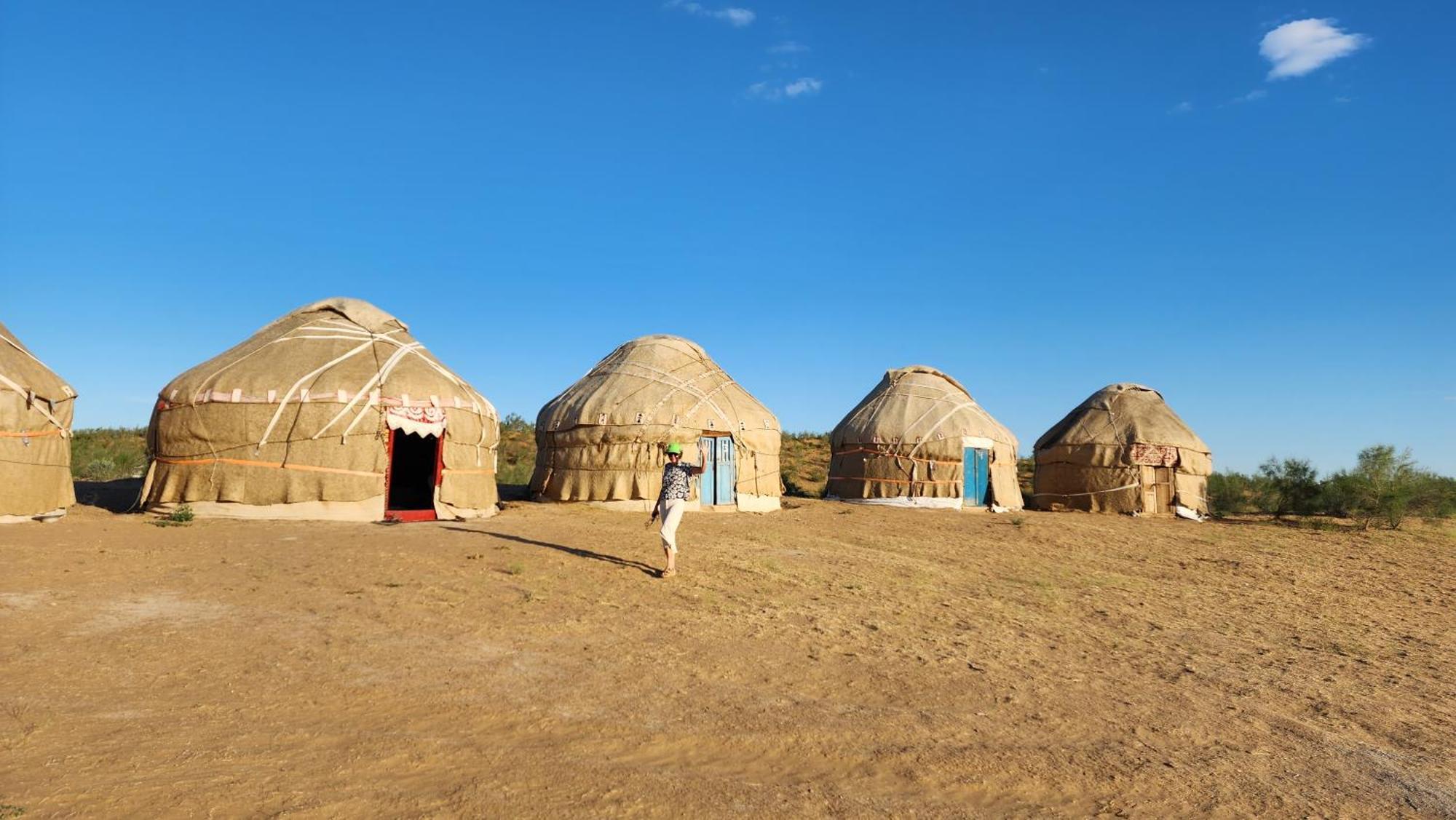 Authentic Uzbek Yurt Camp Eco-Friendly Hotel Nurota ภายนอก รูปภาพ