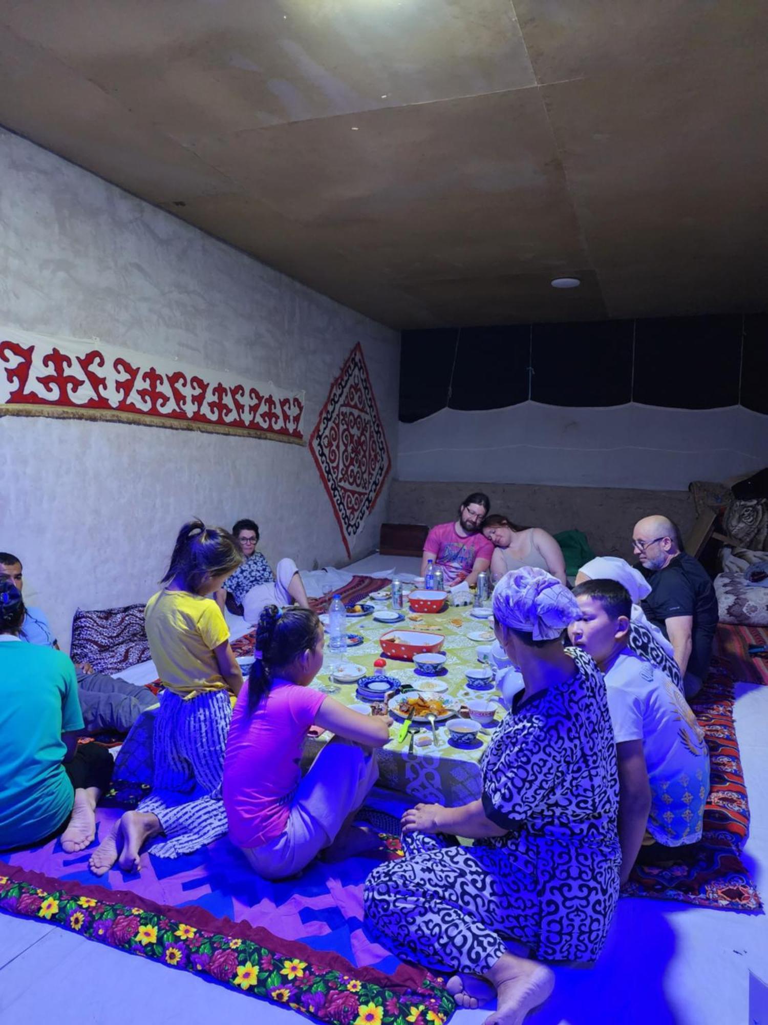 Authentic Uzbek Yurt Camp Eco-Friendly Hotel Nurota ภายนอก รูปภาพ