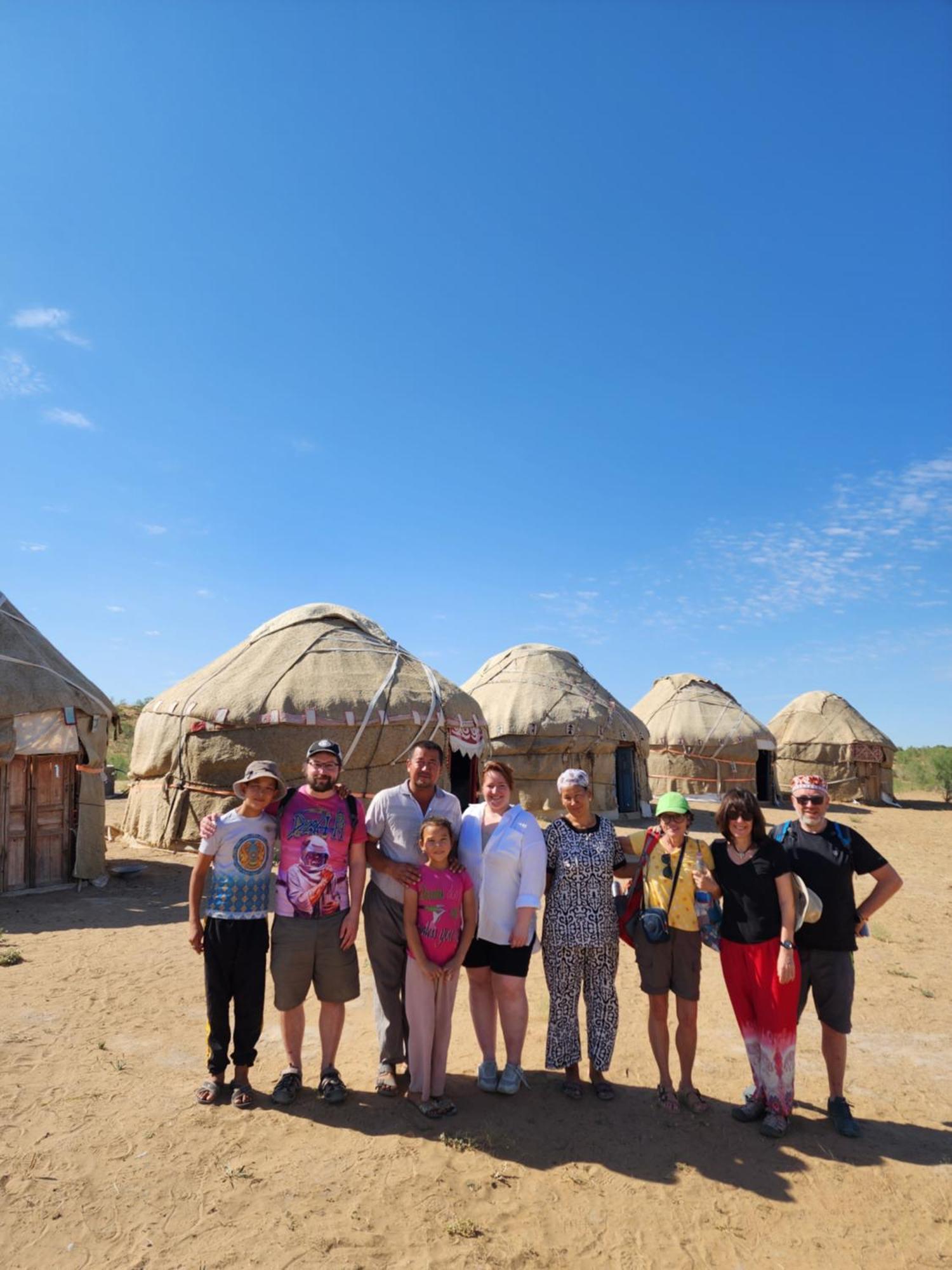 Authentic Uzbek Yurt Camp Eco-Friendly Hotel Nurota ภายนอก รูปภาพ